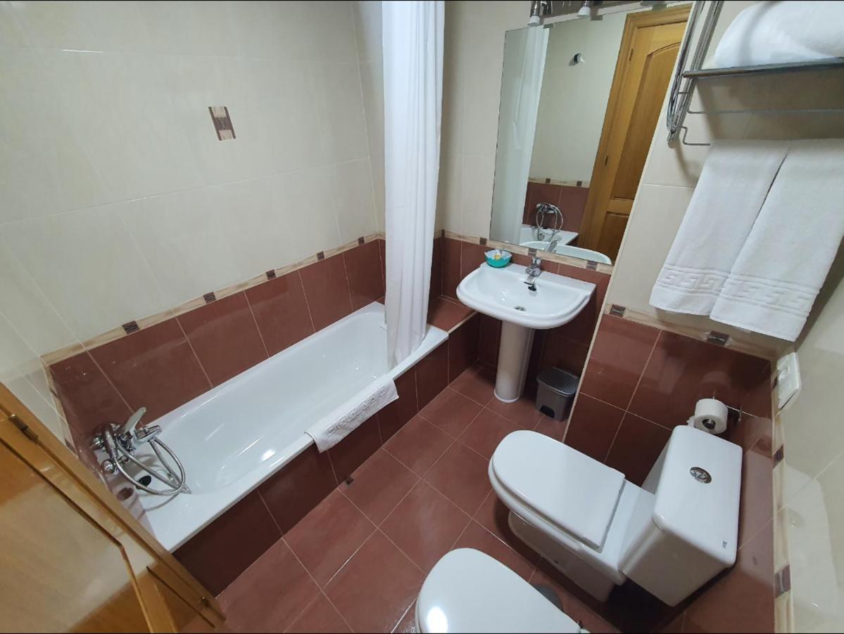 Apartamentos Sierra Nevada Park 구에하르 시에라 외부 사진